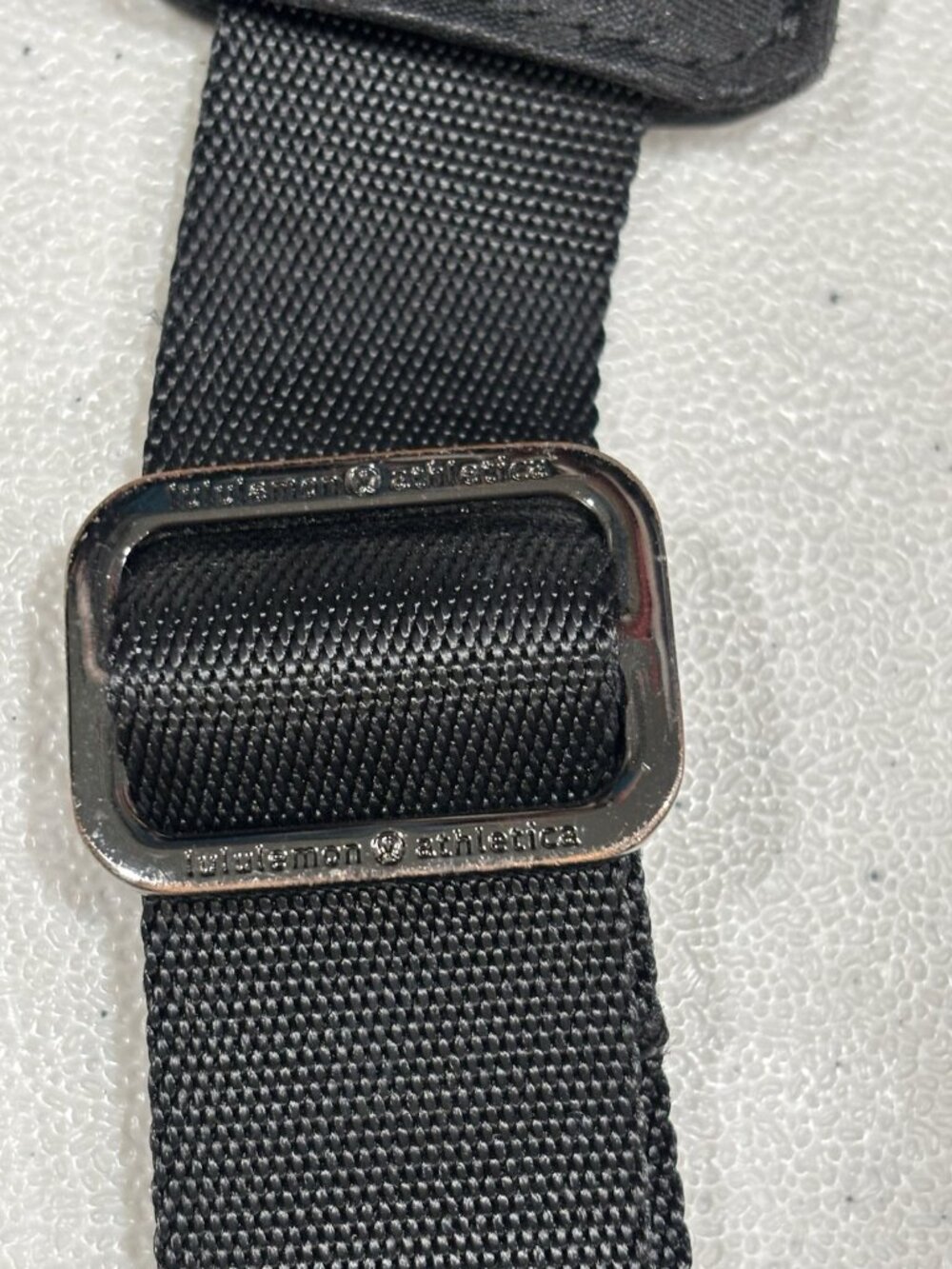 Lululemon Plain Replacement Shoulder Strap Adjustable Gray Logos - Picture 4 of 6
